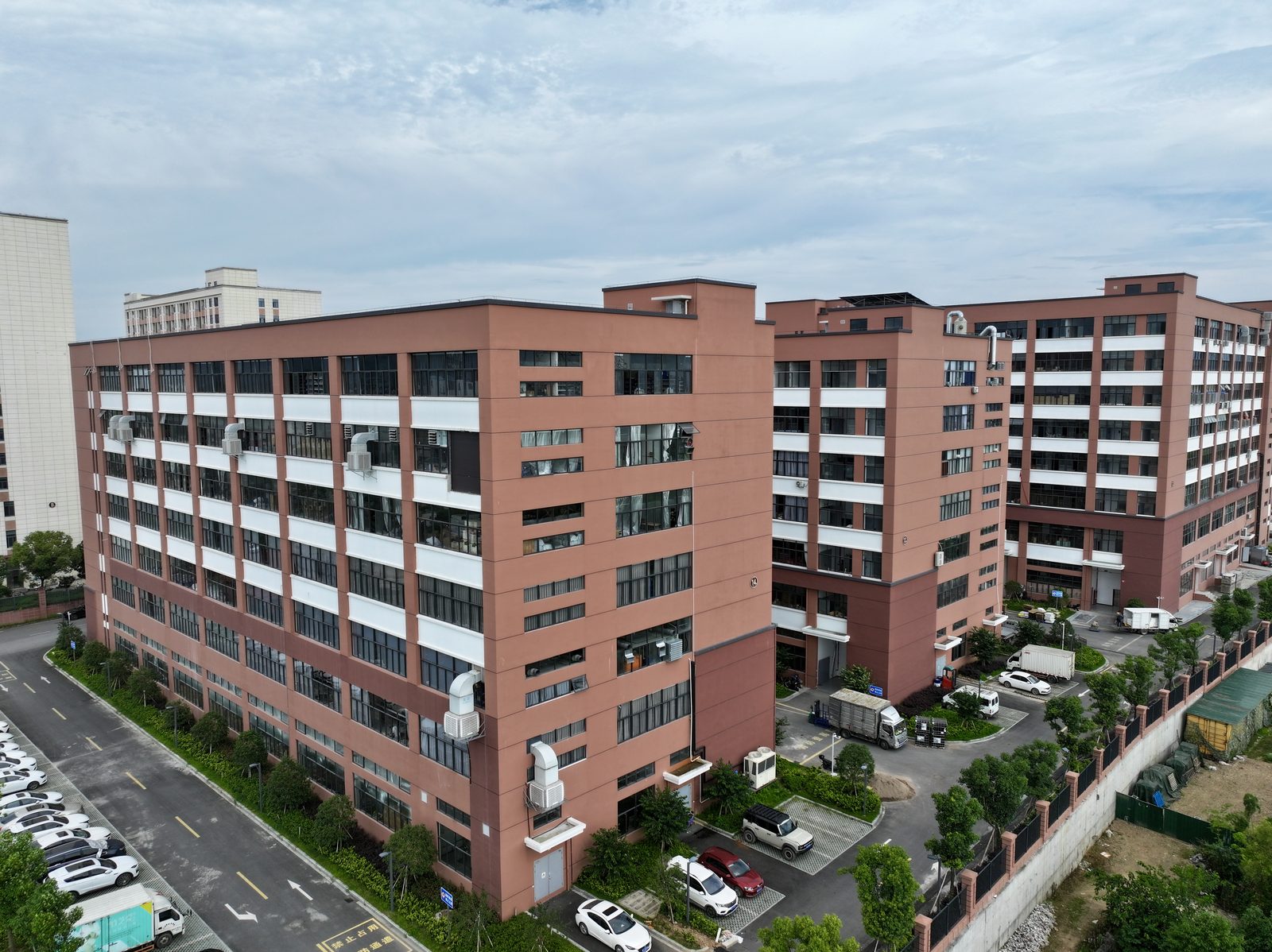 Red Cherry charm factory building exterior in Yiwu industrial district