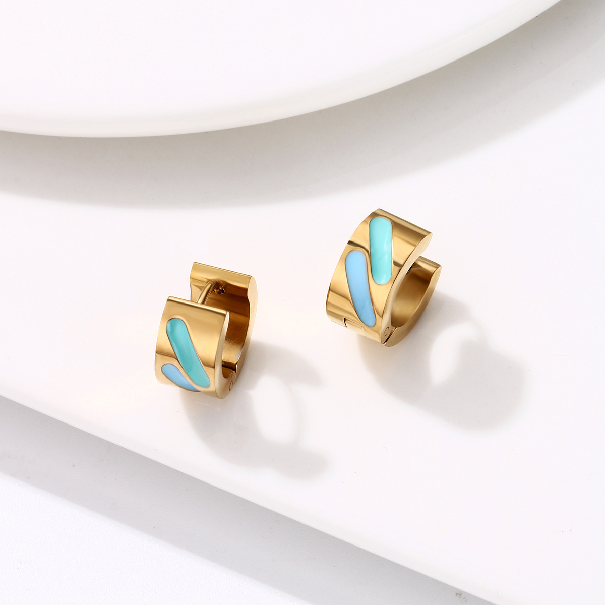 C-Shape Minimalist Hoop Earrings